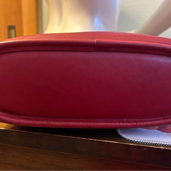Coach Red Vintage Slim Duffle - Picture 5 of 8